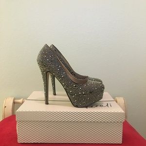 Black Diamond Platform Stilettos